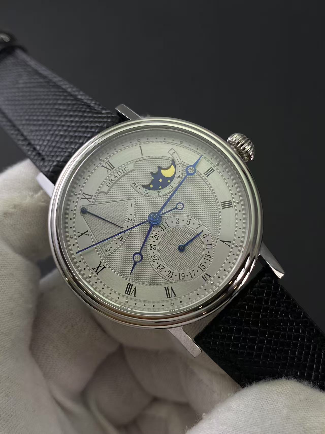 Guilloché Dial Watch - Luxe maanfase-polshorloge met gangreserve, automatisch mechanisch