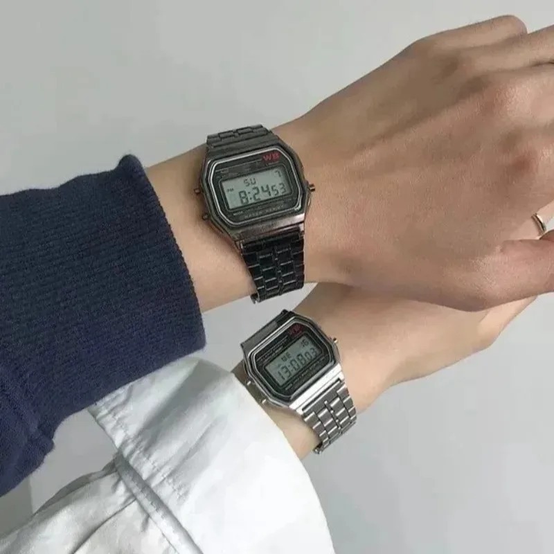 Luxe F91W stalen bandhorloges  - Perpetual Calendar Watch recensie en prijs