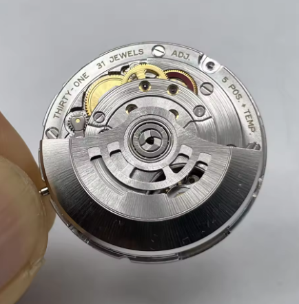Nieuw 40MM GMT horloge voor he - Luxury Watch Protection Film recensie en prijs