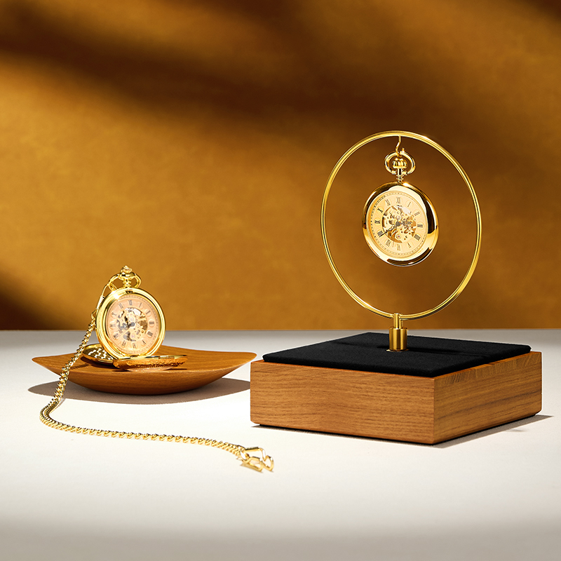 Oirlv Luxe zakhorloge-displays - Luxury Watch Gold recensie en prijs